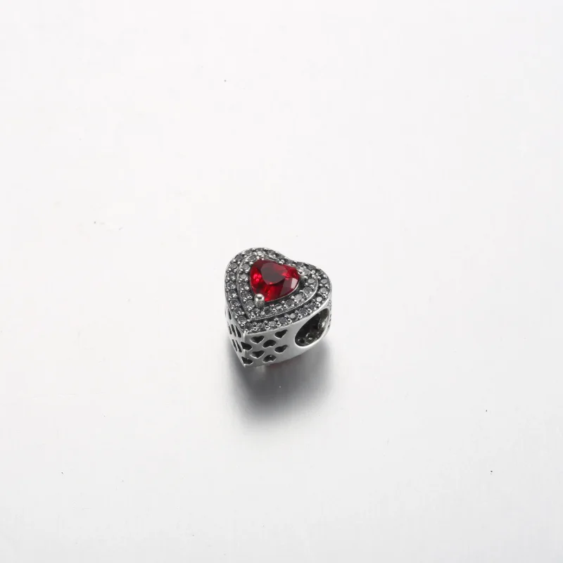 (bilde for) Pandora Funklende Flatt Hjerte Charm - 799218C02 - Vis 2