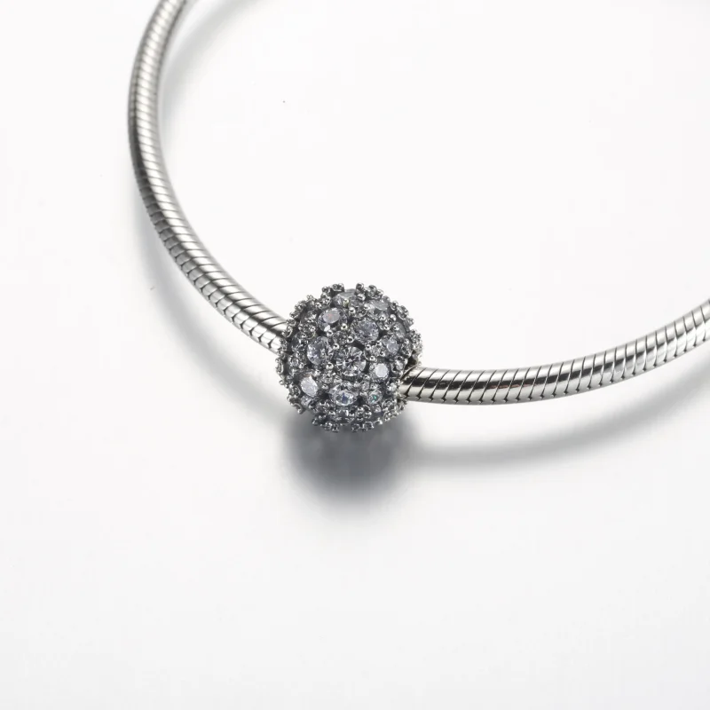 (bilde for) Pandora Funklende Pavé Rund Charm - 792630C01 - Vis 5