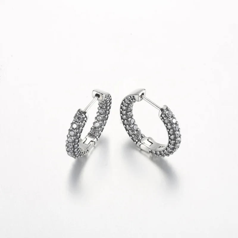 (bilde for) Pandora Timeless Pavé Enkel Rad Øreringer - 292624C01 - Vis 4
