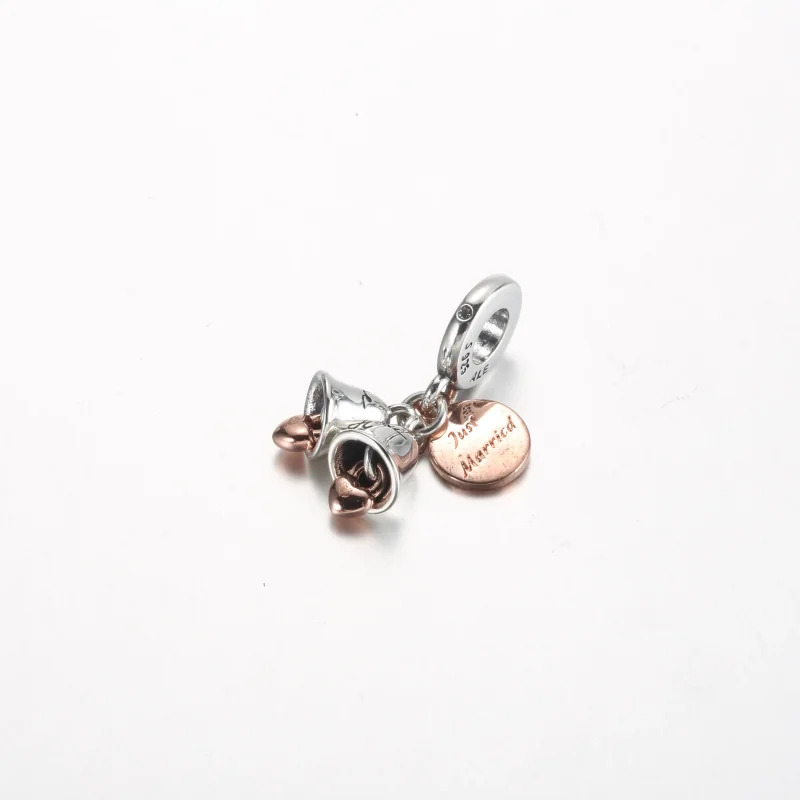 (bilde for) Pandora Tofarget Bryllupsklokke Dobbel Hengende Charm - 782592C01 - Vis 2