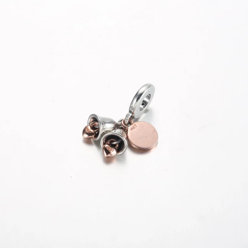 (bilde for) Pandora Tofarget Bryllupsklokke Dobbel Hengende Charm - 782592C01 - Vis 3