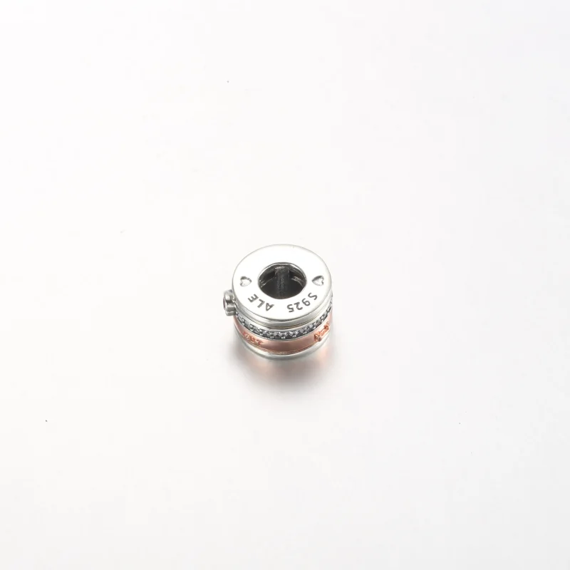(bilde for) Pandora Turning I love you sterling silver and 14k rose gold-plated charm with r - Vis 3