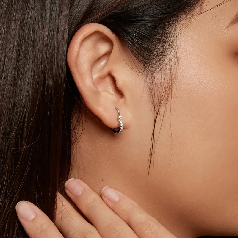 (bilde for) Pandora-stil hjerteformede Moissanite bøyleøreringer (ett sertifikat) - MSE035 - Vis 9
