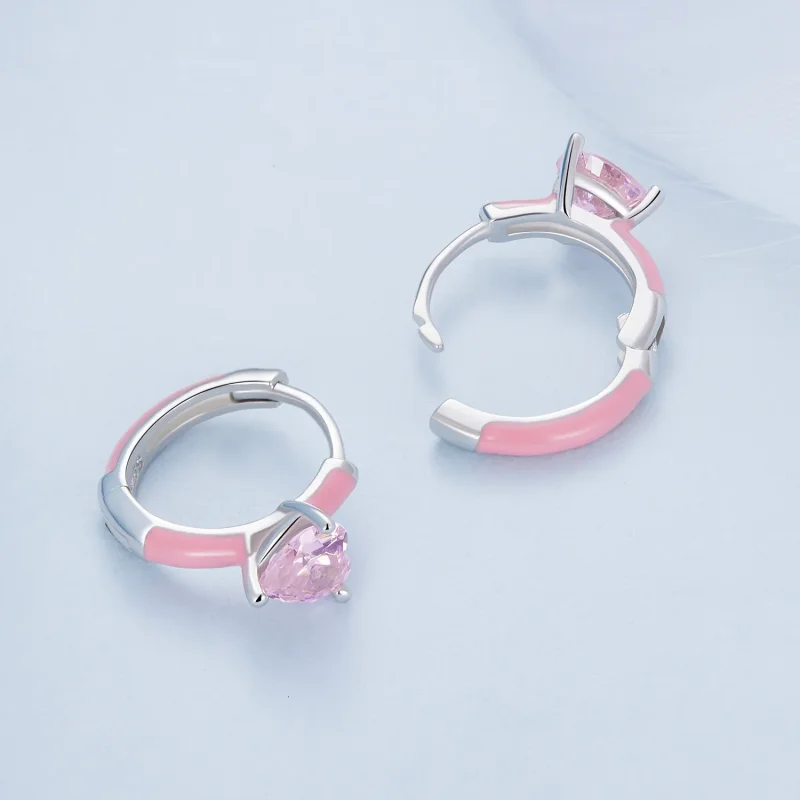 (bilde for) Pandora-stil rosa hjerteformede bøyleøreringer - BSE813 - Vis 4