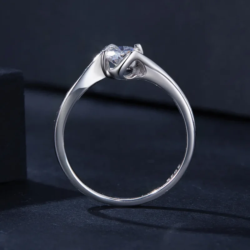 (bilde for) Pandora Style 0.5Ct Moissanite Ring (ett sertifikat) - MSR040 - Vis 3