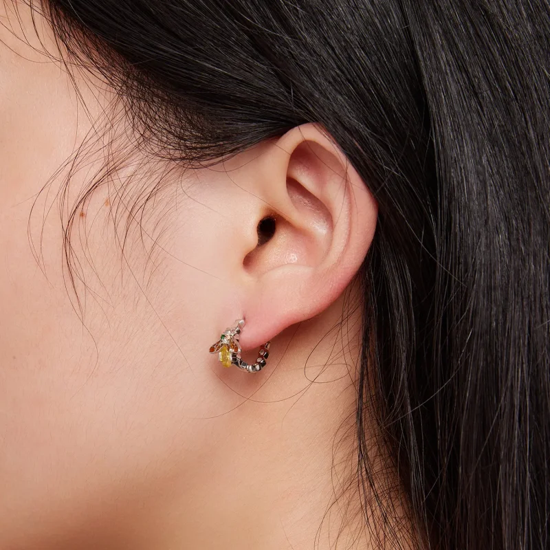 (bilde for) Pandora Style Bee Hoop øredobber - BSE808 - Vis 5