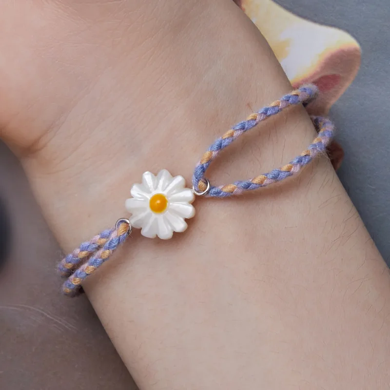 (bilde for) Pandora Style Daisy Cord Armbånd - SCB250 - Vis 6
