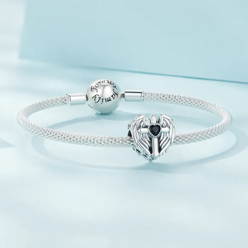 (bilde for) Pandora Style Faith Protects Charm - SCC2496 - Vis 5