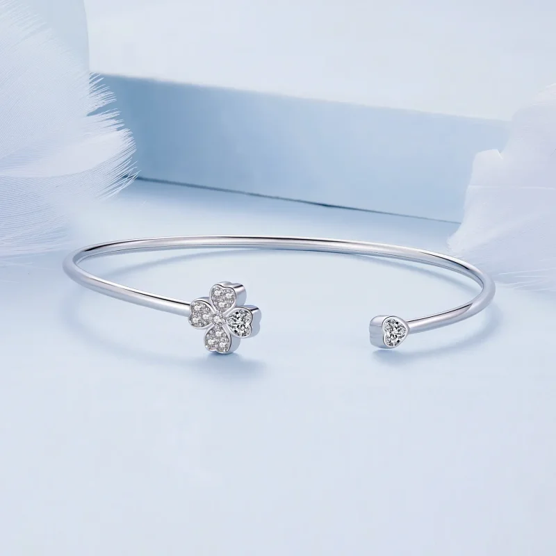 (bilde for) Pandora Style firkløver åpen armring - BSB134 - Vis 3