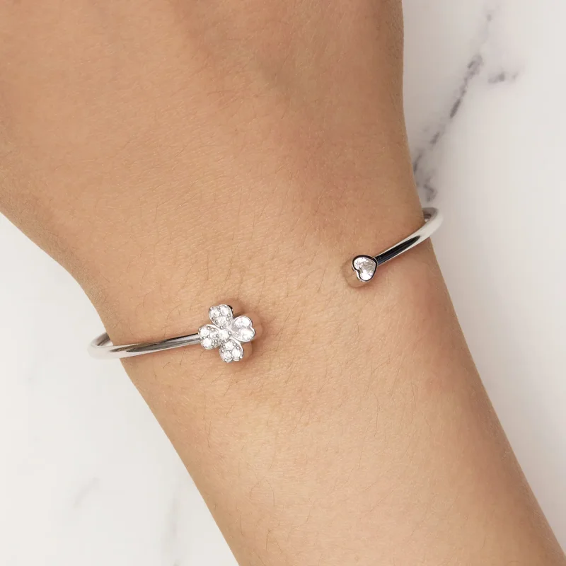 (bilde for) Pandora Style firkløver åpen armring - BSB134 - Vis 6