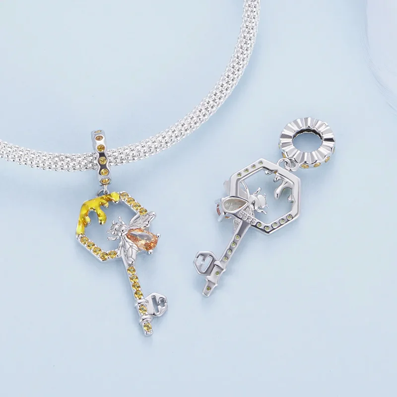 (bilde for) Pandora Style Hive Key Dangle - BSC822 - Vis 4