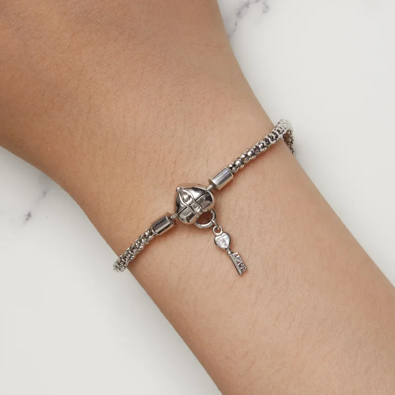 (bilde for) Pandora Style Hjertelås Nøkkelring Armbånd - SCB259 - Vis 7