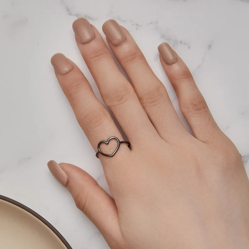 (bilde for) Pandora Style Svart Hjerteformet Ring - SCR641-D - Vis 6