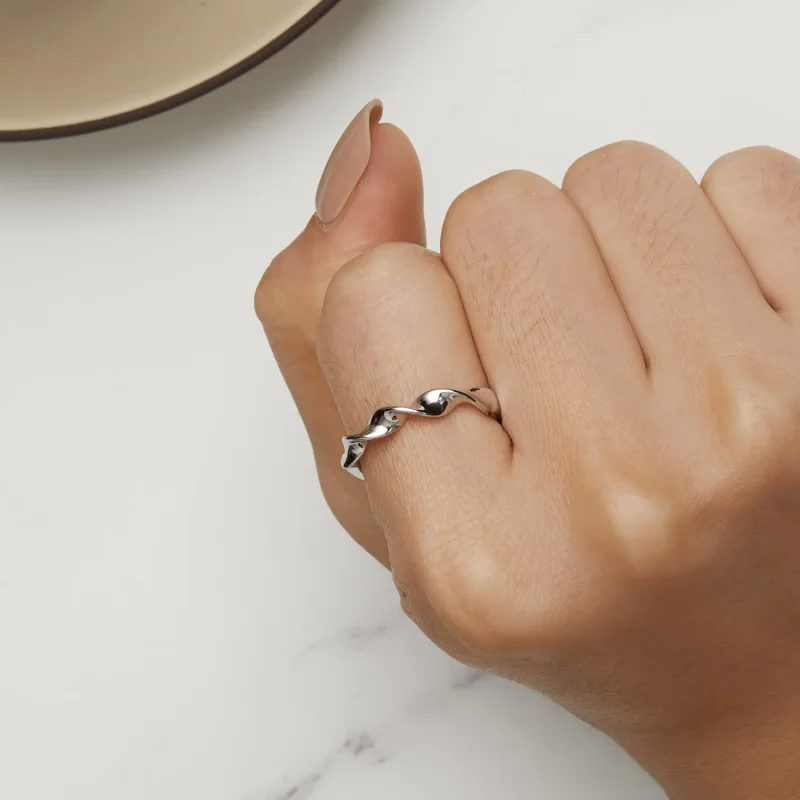 (bilde for) Pandora Style Twisted Sterling Silver Ring - BSR468-E - Vis 6