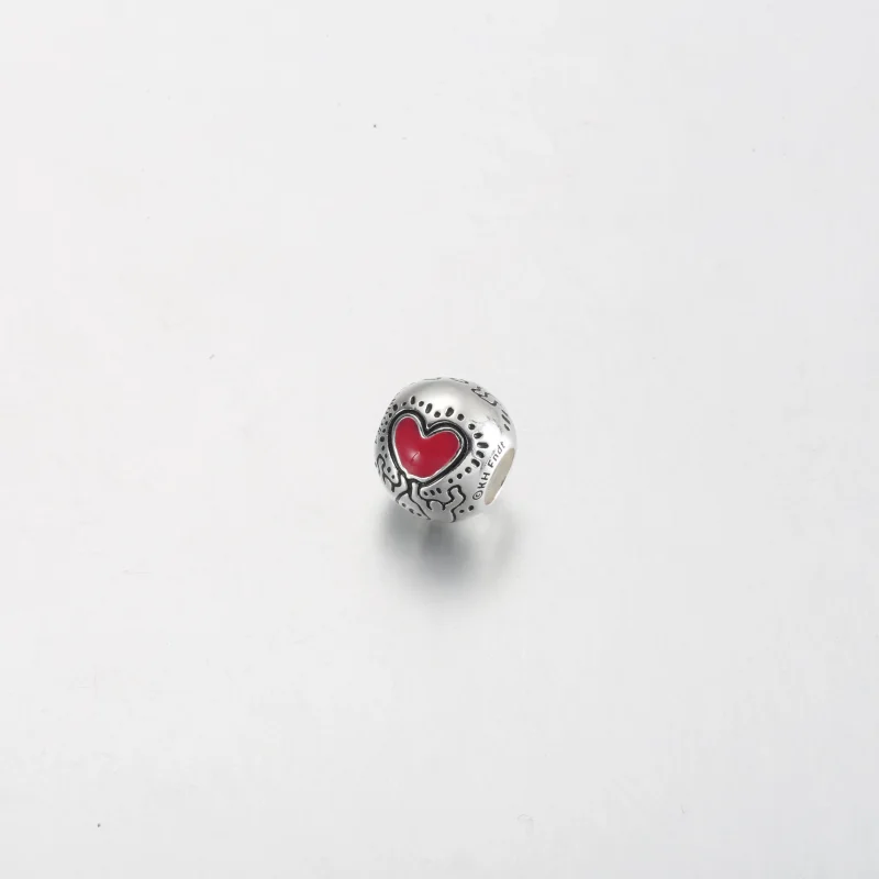 (bilde for) Keith Haring™ x Pandora Love and Figures Charm - 792225C01 - Vis 2