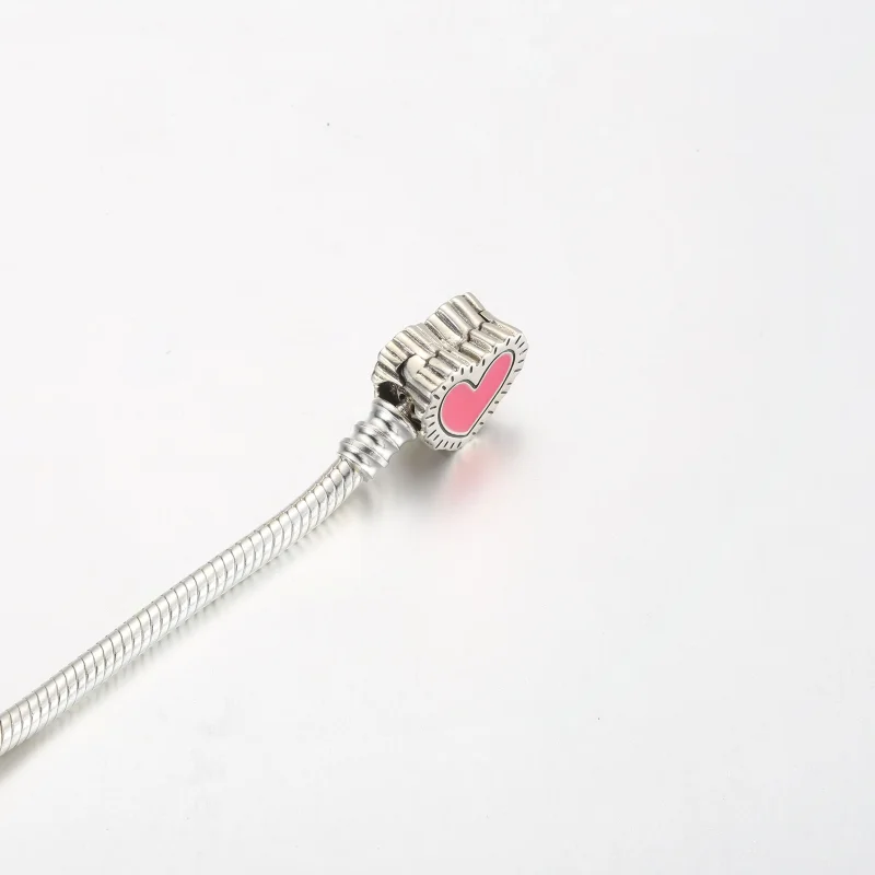 (bilde for) Keith Haring™ x Pandora Moments Radiant Heart Slangekjedearmbånd​ - 592217C01 - Vis 4