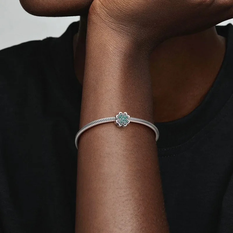 (bilde for) Pandora Delbar Firkløver Charm - 792752C01 - Vis 3