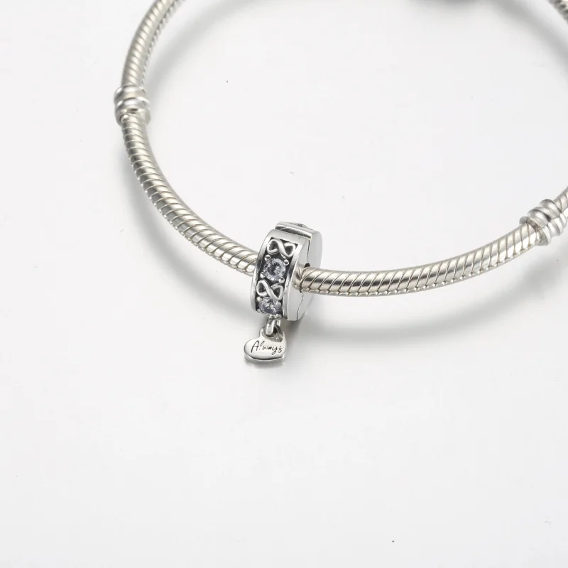 (bilde for) Pandora Familie For Alltid Pavé Klemme Charm - 791151C01 - Vis 4