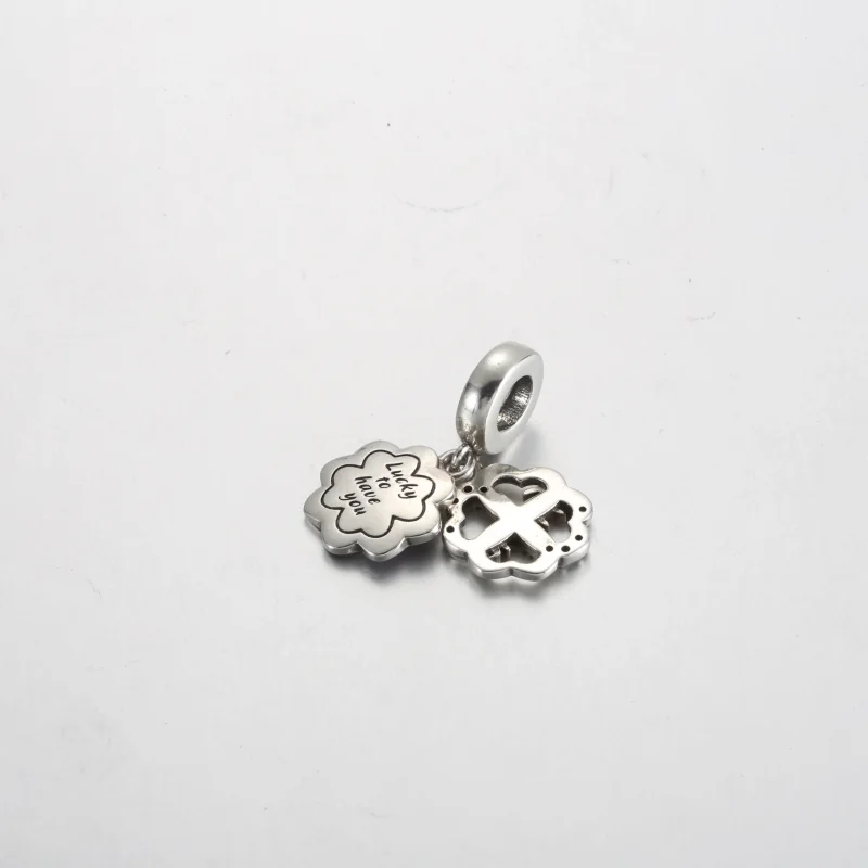 (bilde for) Pandora Firkløver Vennskap Dobbel Hengende Charm - 792245C01 - Vis 3