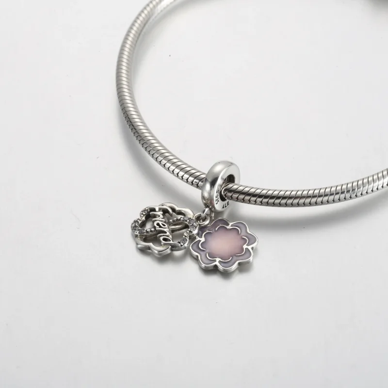 (bilde for) Pandora Firkløver Vennskap Dobbel Hengende Charm - 792245C01 - Vis 4