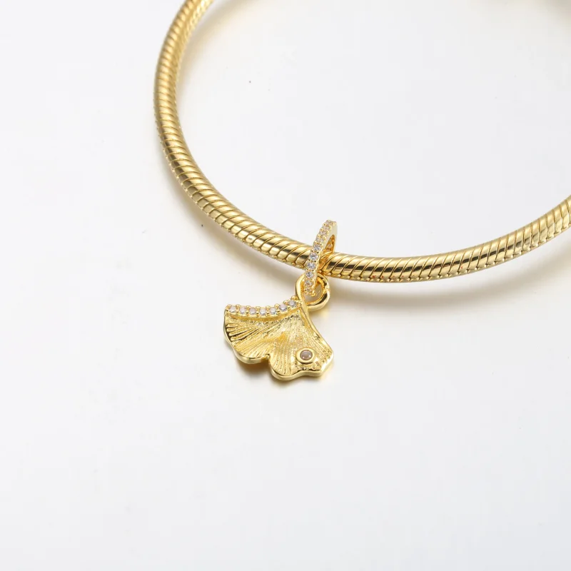 (bilde for) Pandora Ginkgo 14k gullbelagt dingle med klare cubic zirconia - 762428C01 - Vis 4
