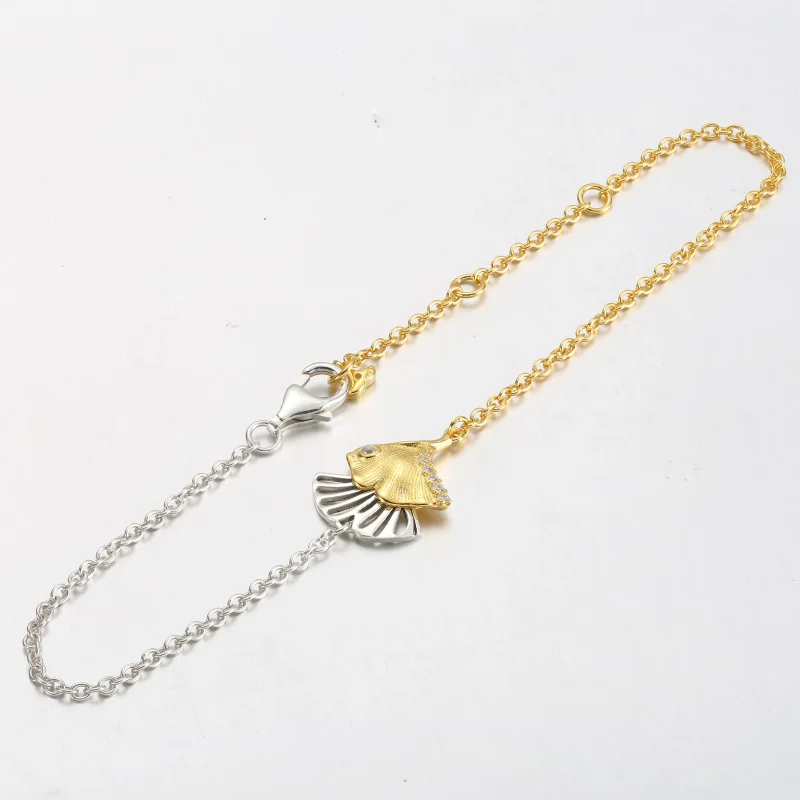 (bilde for) Pandora Ginkgo sterling silver and 14k gold-plated chain bracelet with clear cub - Vis 5