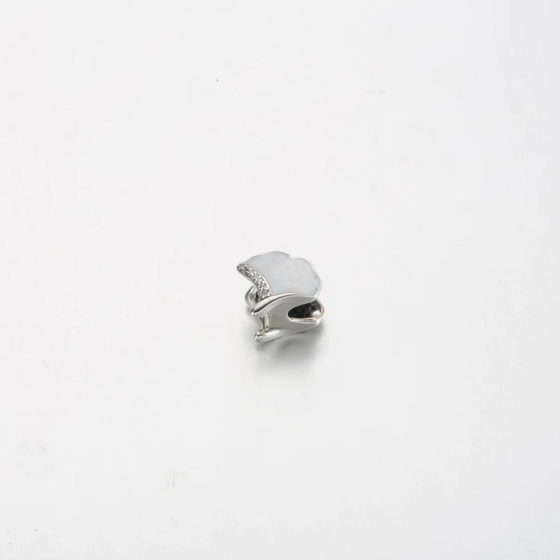 (bilde for) Pandora Ginkgo sterling silver charm with clear cubic zirconia and pearlescent e - Vis 2