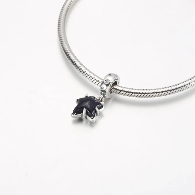 (bilde for) Pandora Himmelsk Galakse Stjerne Murano Hengende Charm - 792368C01 - Vis 4