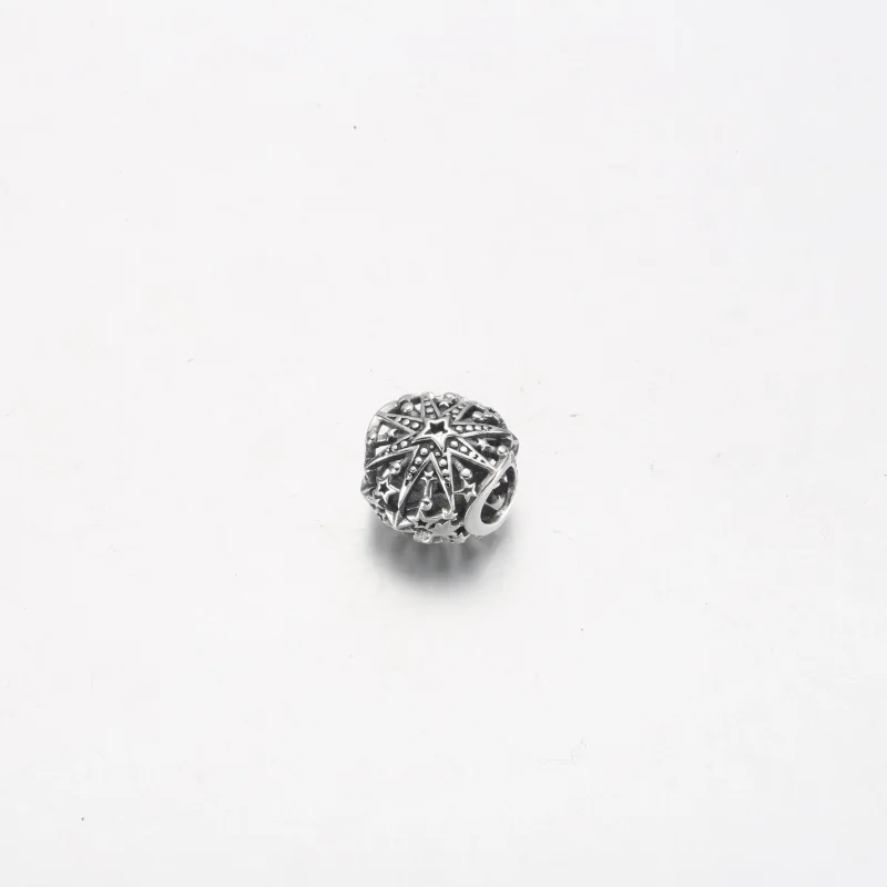 (bilde for) Pandora Himmelsk Snøfnugg Charm - 792360C00 - Vis 3