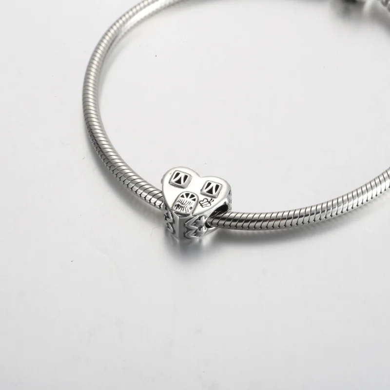 (bilde for) Pandora Hjerte Hus Lykkelig Sted Charm - 792249C00 - Vis 5