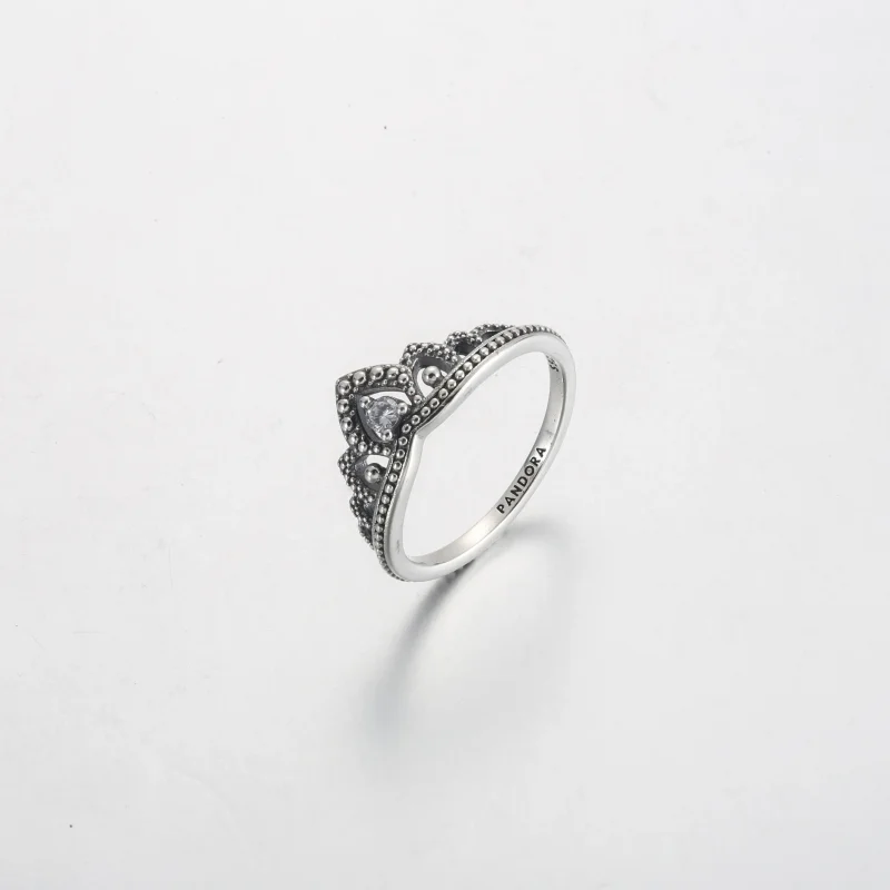 (bilde for) Pandora Kongelig Tiara Sølvkuleprydet Ring - 192233C01 - Vis 2