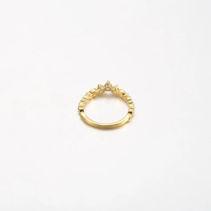 (bilde for) Pandora Kongelig Virvel Tiara Ring - 162232C01 - Vis 4