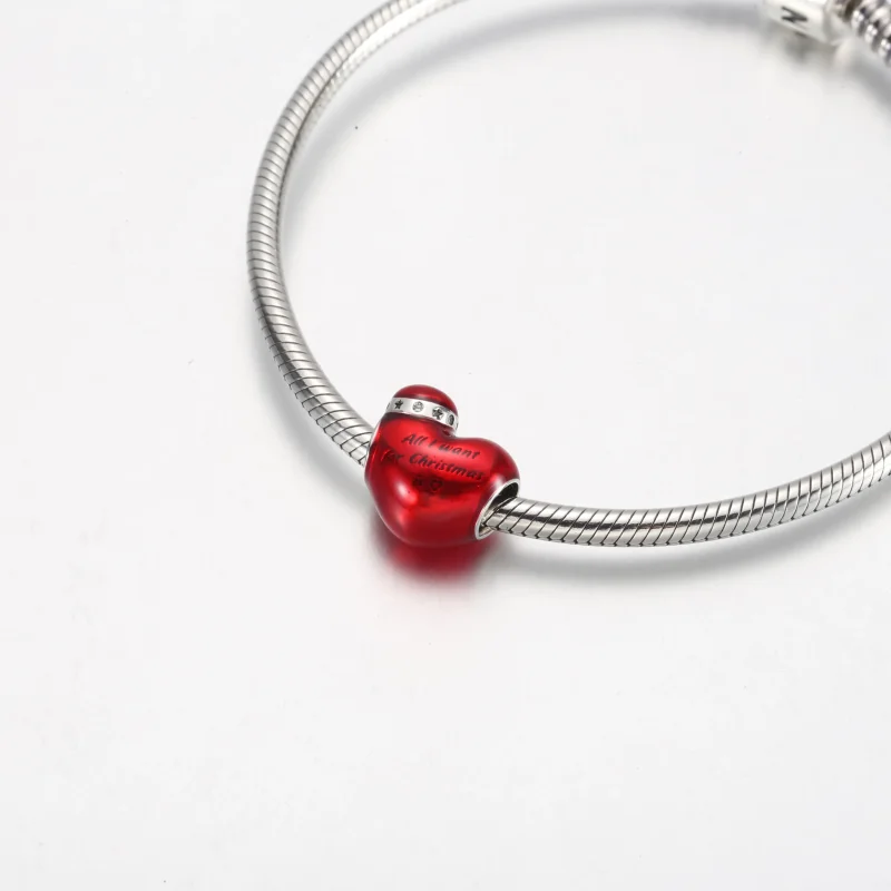 (bilde for) Pandora Metallisk Rødt Julehjerte Charm - 792336C01 - Vis 5