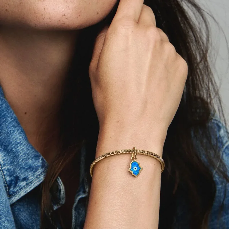 (bilde for) Pandora Opaliserende Blå Hamsahånd Hengende Charm - 762699C01 - Vis 2