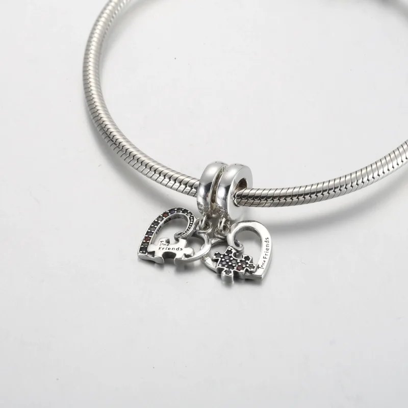(bilde for) Pandora Puslespill Hjerter Delbart Vennskap Hengende Charm - 792239C01 - Vis 4