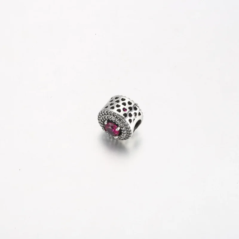 (bilde for) Pandora rød glitrende, utjevnet rund sjarm - 792418c01 - Vis 4