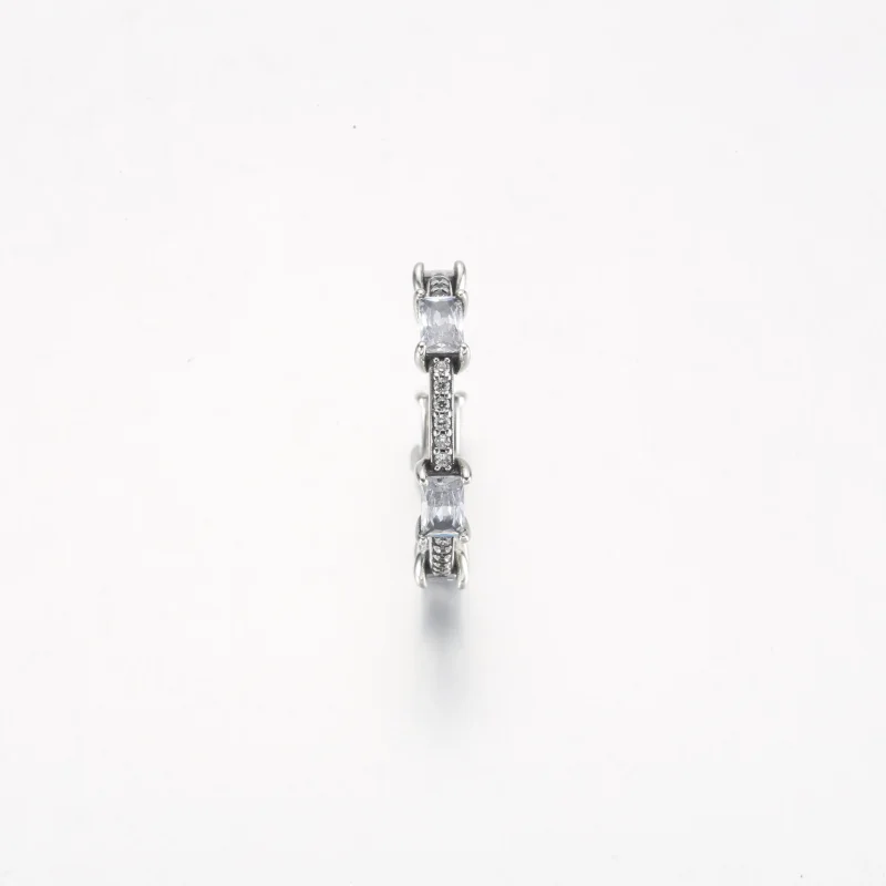(bilde for) Pandora Rektangulære Stolper Funklende Pavé Ring - 192397C01 - Vis 5