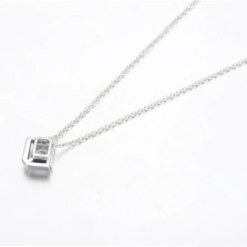(bilde for) Pandora Rektangulært Funklende Sirkel Collier Halskjede - 392388C01 - Vis 3