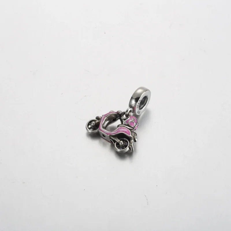 (bilde for) Pandora Rosa Scooter Hengende Charm - 791057C01 - Vis 2