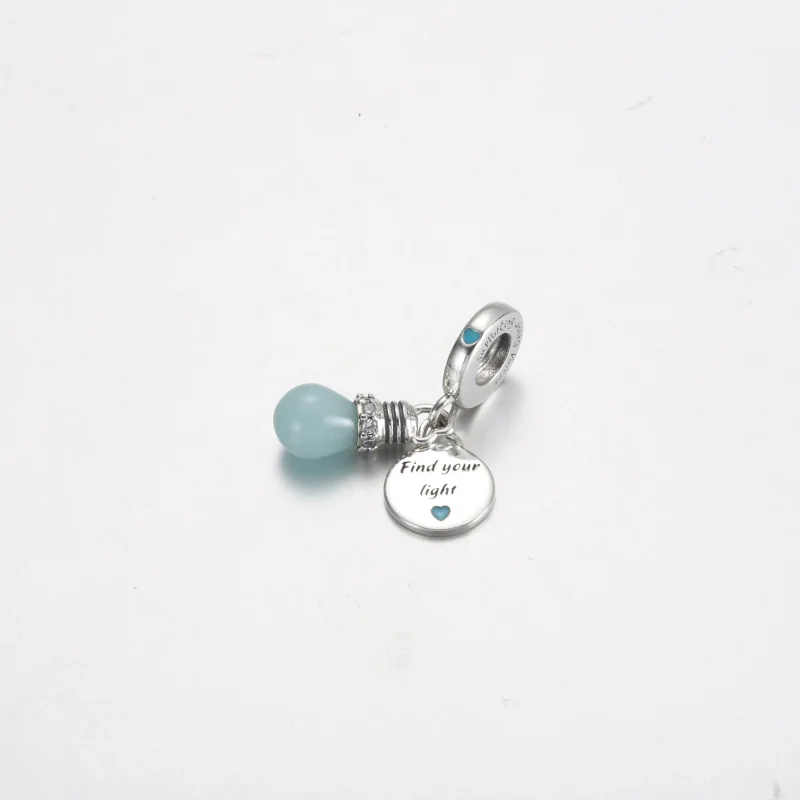 (bilde for) Pandora Selvlysende Lyspære Dobbel Hengende Charm - 791123C01 - Vis 2