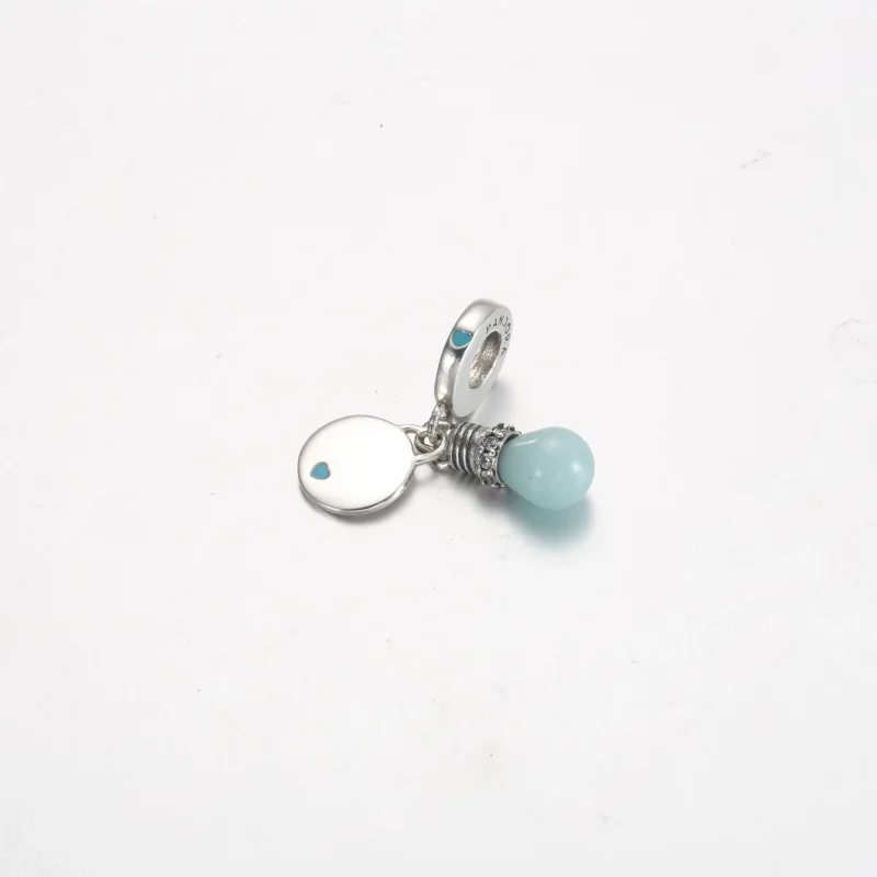 (bilde for) Pandora Selvlysende Lyspære Dobbel Hengende Charm - 791123C01 - Vis 3