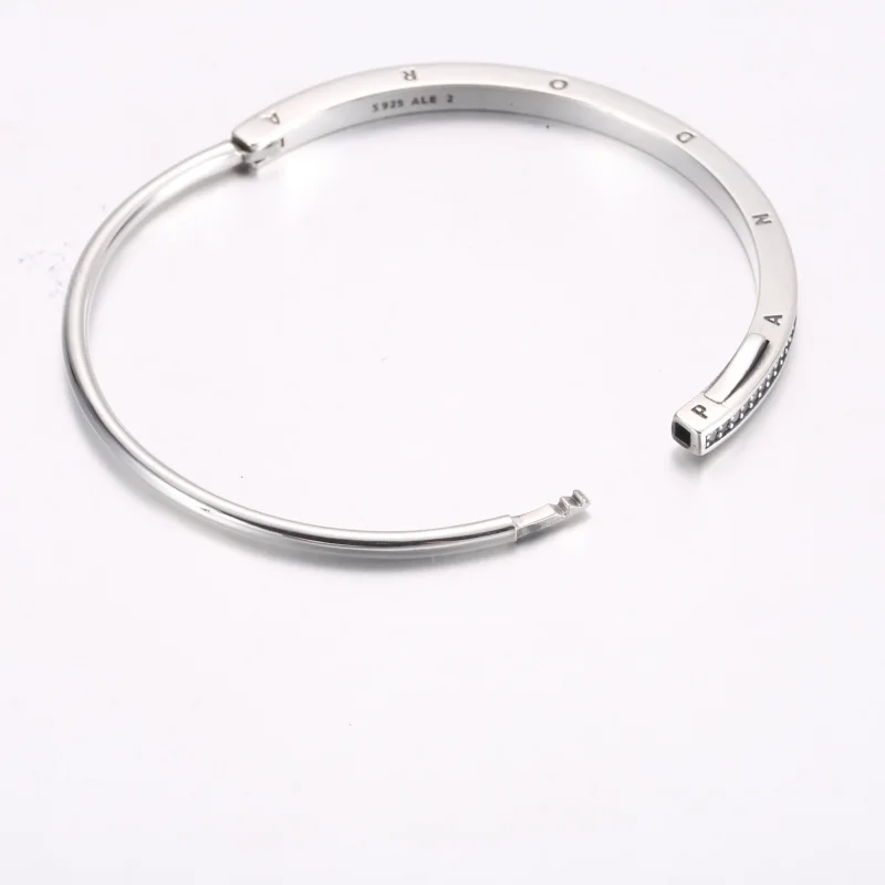 (bilde for) Pandora Signature I-D Pavé Bangle - 592313C01 - Vis 5