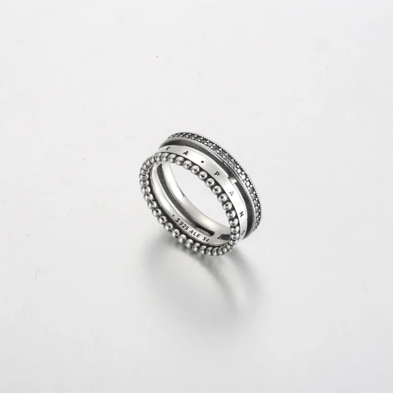 (bilde for) Pandora Signature Logo Pavé og Sølvkuler Ring - 192312C01 - Vis 5