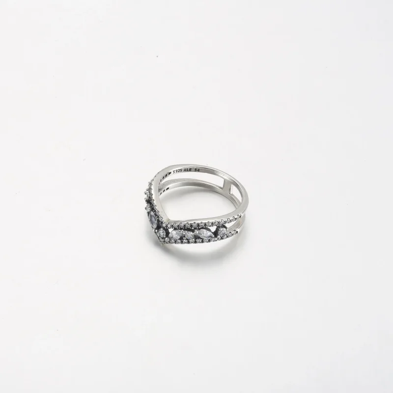 (bilde for) Pandora Skinnende Marquise Dobbel Wishbone Ring - 199095C01 - Vis 3