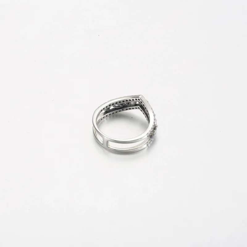 (bilde for) Pandora Skinnende Marquise Dobbel Wishbone Ring - 199095C01 - Vis 4