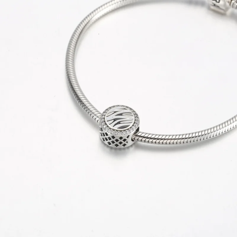 (bilde for) Pandora Zebra print sterling silver charm with clear cubic zirconia, white and b - Vis 5