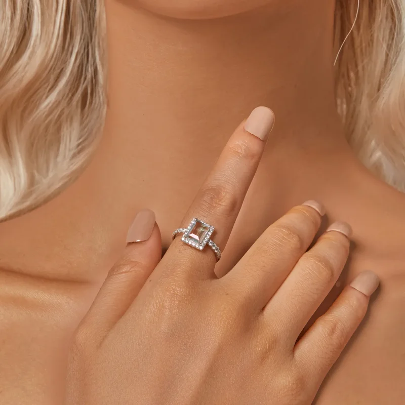 (bilde for) PANDORA Style Girls Large Center Stone Ring - SCR999 - Vis 5