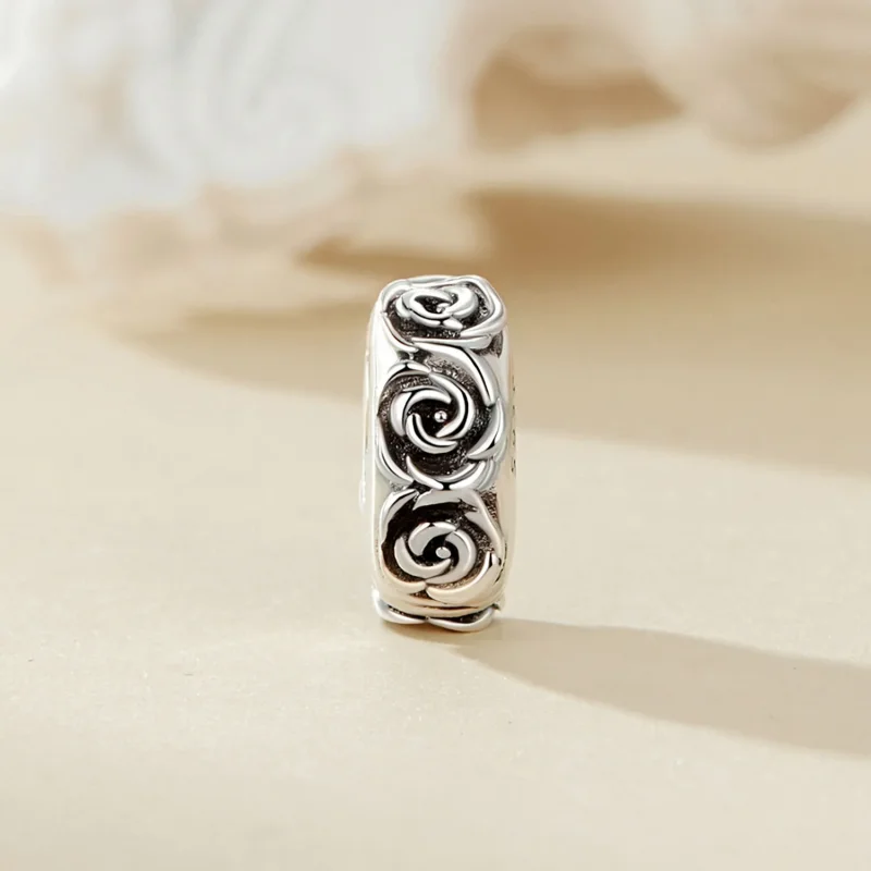 (bilde for) PANDORA Style Rose Positioning Spenne Charm - SCC2706 - Vis 2