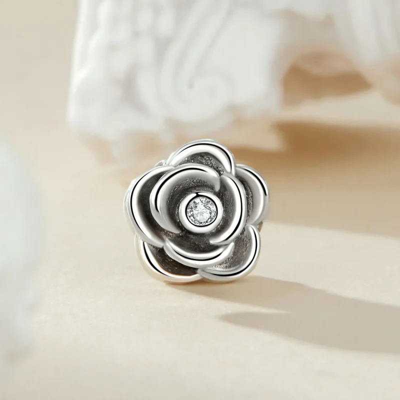 (bilde for) PANDORA Style Rose tredimensjonal sjarm - SCC2705 - Vis 2