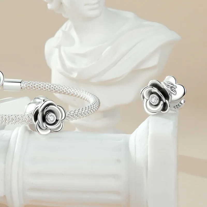 (bilde for) PANDORA Style Rose tredimensjonal sjarm - SCC2705 - Vis 4